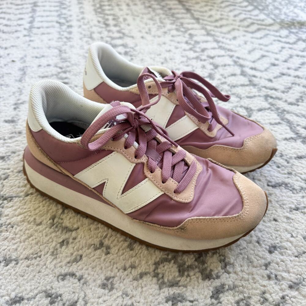 New Balance Women's 237 V1 Sneaker Dark Vintage Rose/Rosewood Size 8